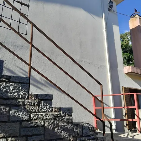 Гостевой дом Mateo & Sara Guesthouse. Libohove